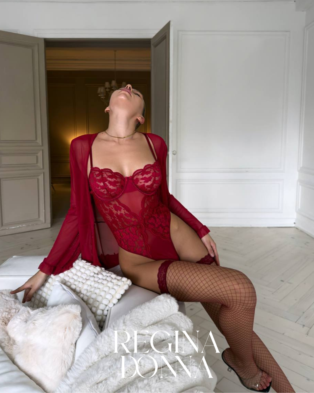 Regina Donna Kırmızı Sabahlık Set (Çorap dahil)