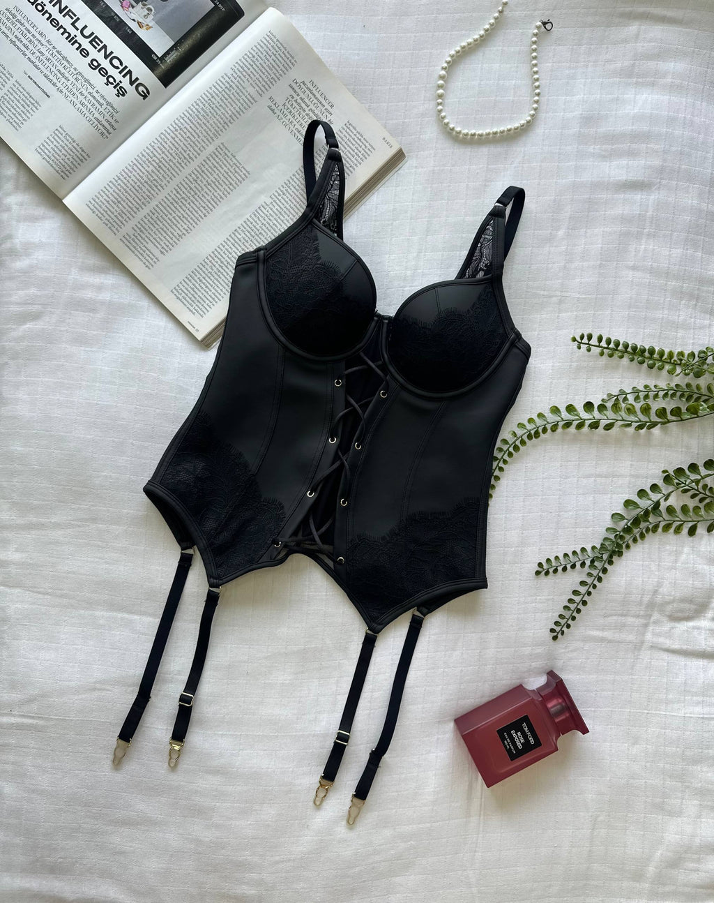Premium Noir Chic İthal Korse Büstiyer